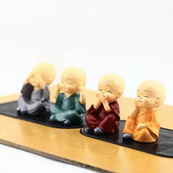 4 Tk Komplekt Creative Vaik Vähe Mungad Kung Fu Poiss Käsitöö Figuriin Armas Nukk Buddha Kuju Kääbus Kujukeste Auto Kaunistused Kingitus